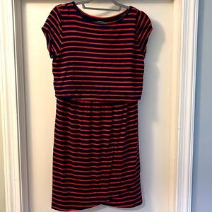 GAP maternity dress in navy size Medium. LIKE NEW